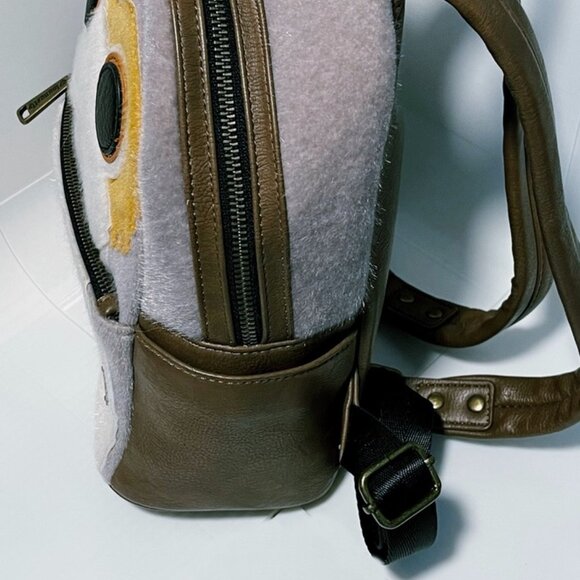 RareSDCC 2018 Exclusive Loungefly Porg Mini Backpack – Star Wars Collector Piece main image 8